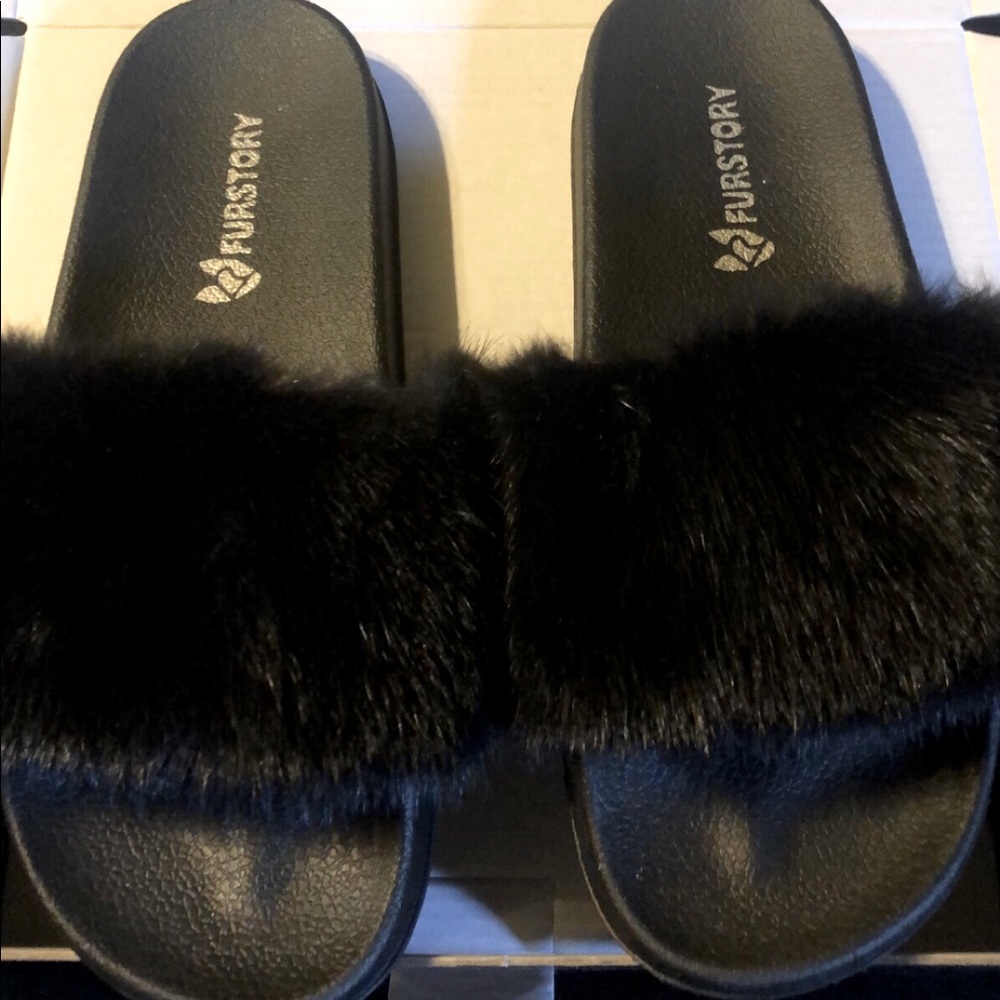 FurStory Furry Slides / Slip-Ons